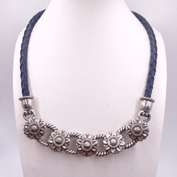 Vintage Brighton Leather Cord Necklace With Daisy Flowers - Picture 4 of 7